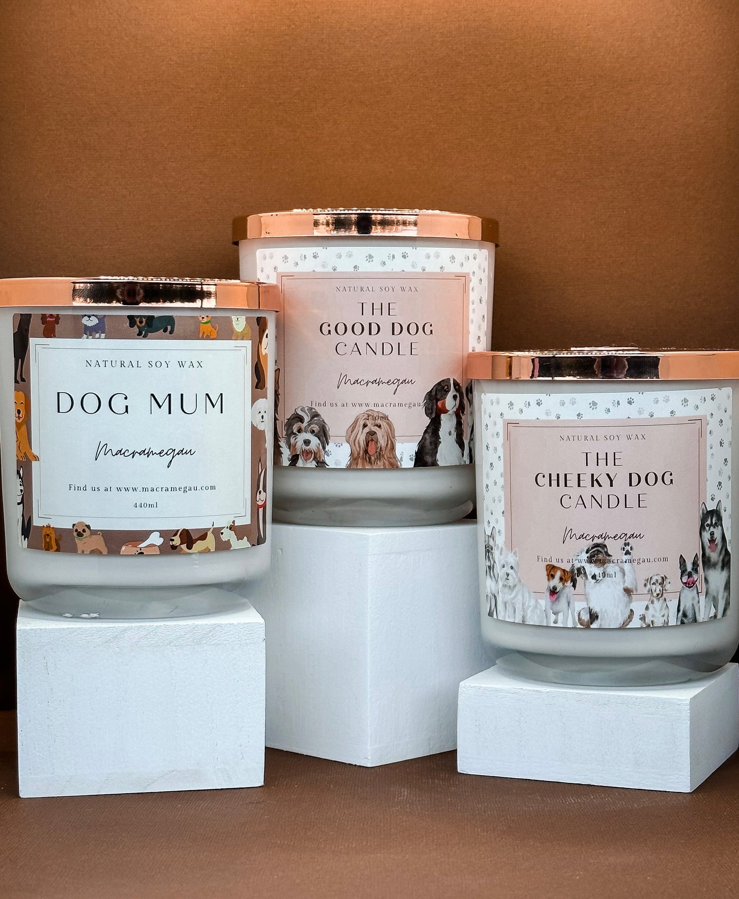 The CHEEKY dog Candle - Natural Soy Candle - 440ml